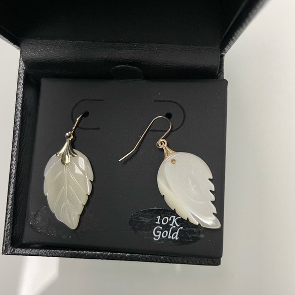 Leaf Earrings in 10k Gold - Picture 2 of 5